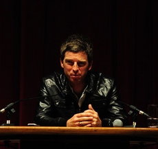 OASIS-NOEL GALLAGHER SCHLÄGT ZURÜCK: NOEL GALLAGHER’S HIGH FLYING BIRDS AB OKTOBER