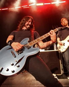 WIE IST SIE DENN NUN? DIE NEUE FOO FIGHTERS PLATTE?