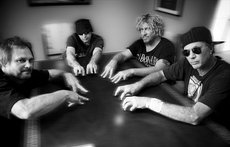 CHICKENFOOT III: CLASSIC-ROCK FREUNDE DÜRFEN SICH AUF DEN ZWEITLING FREUEN