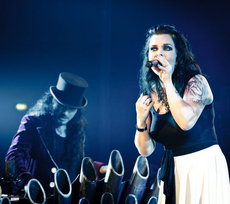 NGHTWISH UND ANETTE OLZON TRENNEN SICH