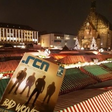 Schöne Grüße aus Nürnberg! Der Christkindlesmarkt ist soeben eröffnet worden!